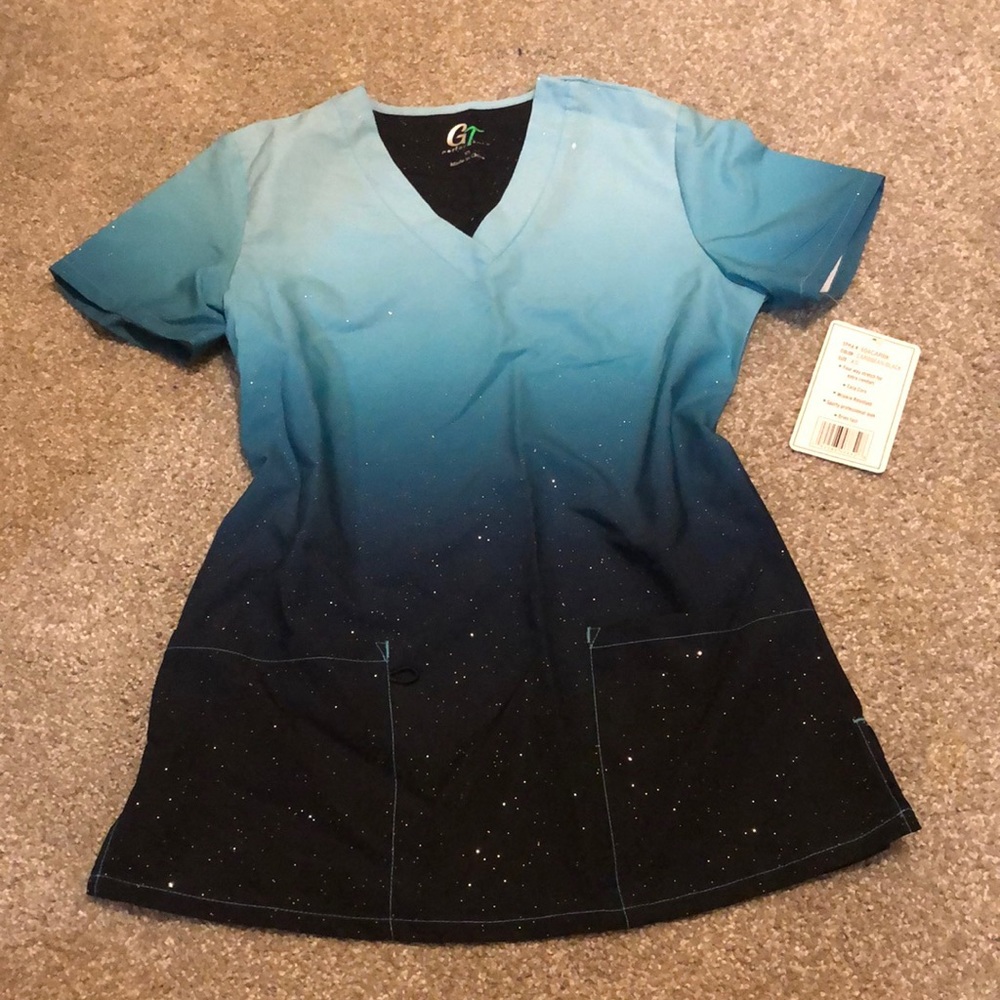 Scrub top